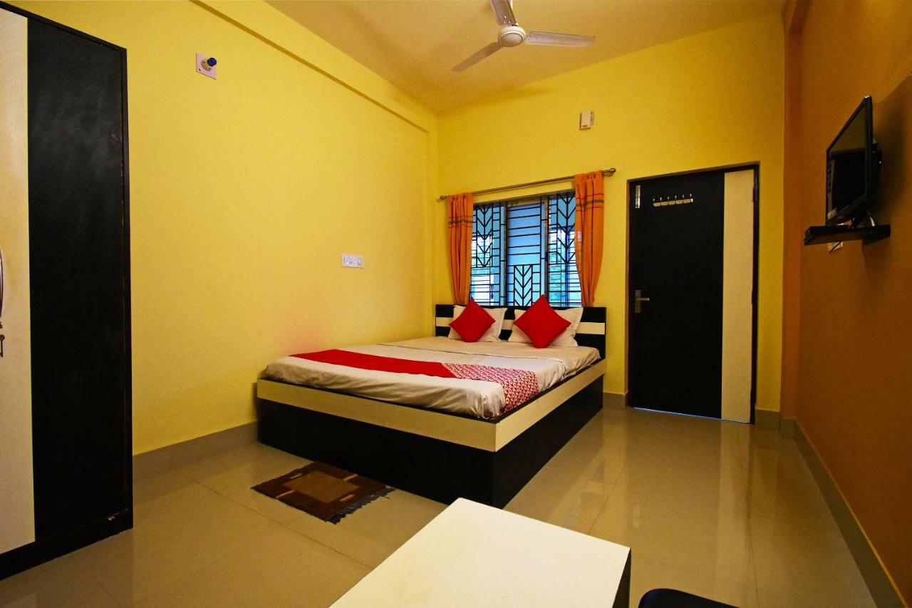 Oyo 43926 Sanchari Atithi Nivas Hotel Bolpur Kültér fotó