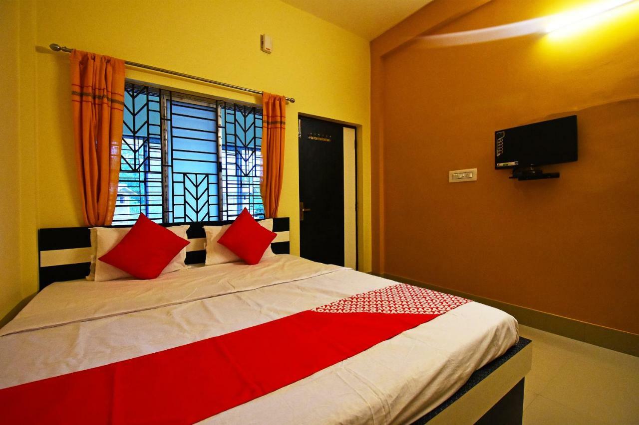 Oyo 43926 Sanchari Atithi Nivas Hotel Bolpur Kültér fotó