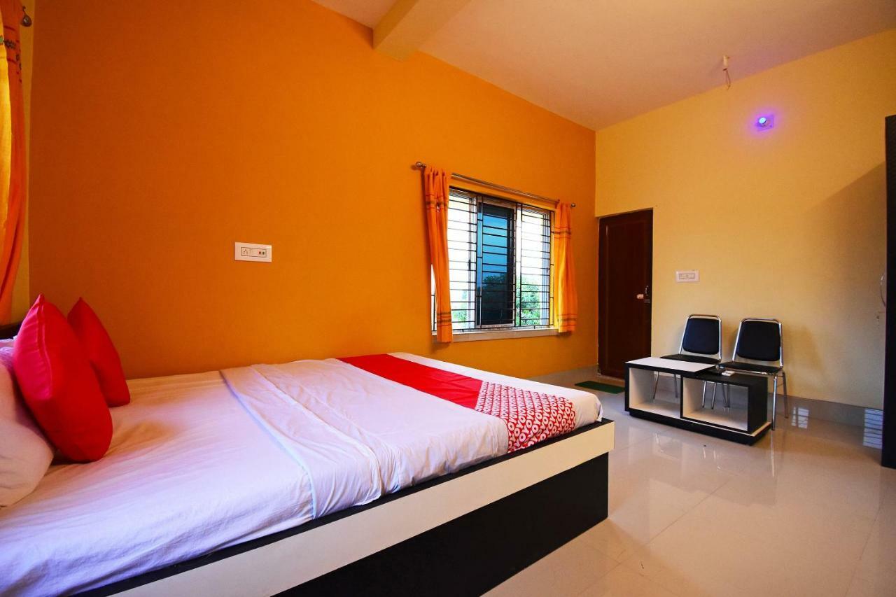 Oyo 43926 Sanchari Atithi Nivas Hotel Bolpur Kültér fotó